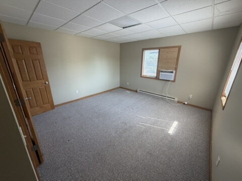 Foto del edificio - Available Now!! 1 Bedroom, 1 Bathroom Apartment For Rent Downtown Osseo with A View!
