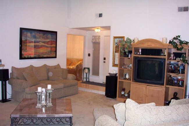 Foto del edificio - 6111 Sanford Rd