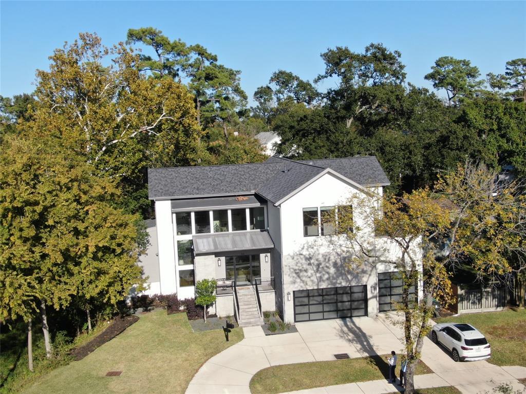 Primary Photo - 922 T C Jester Blvd