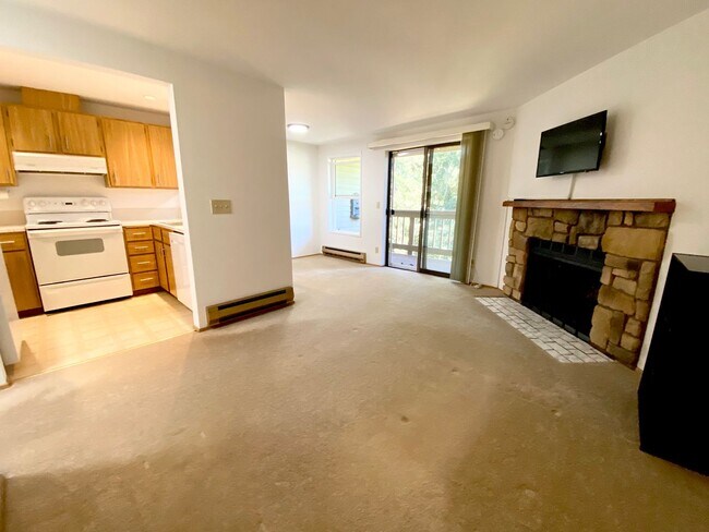 Foto del edificio - Top floor 1 bedroom condo available now!