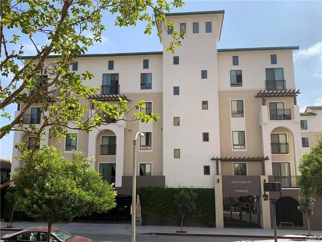 Building Photo - 28 N 3rd St