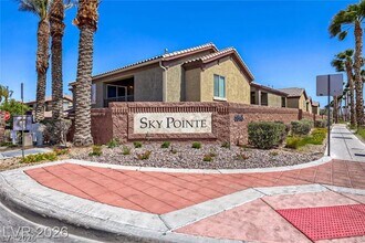 Building Photo - 6868 Sky Pointe Dr