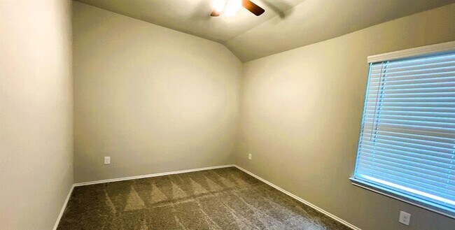 Foto del edificio - 14145 Redwood Forest Trail