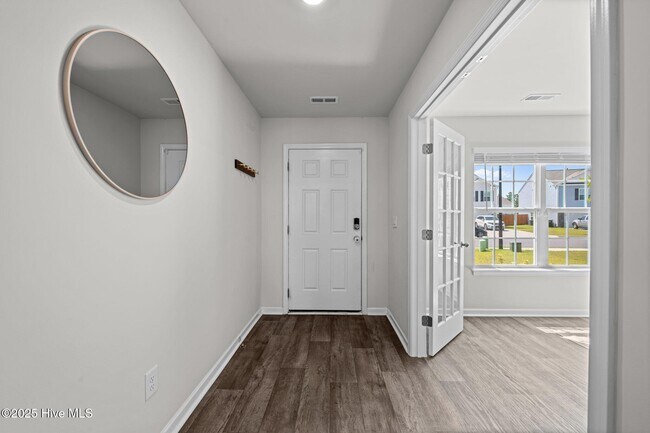 Building Photo - 4017 Madeline Farm Blvd