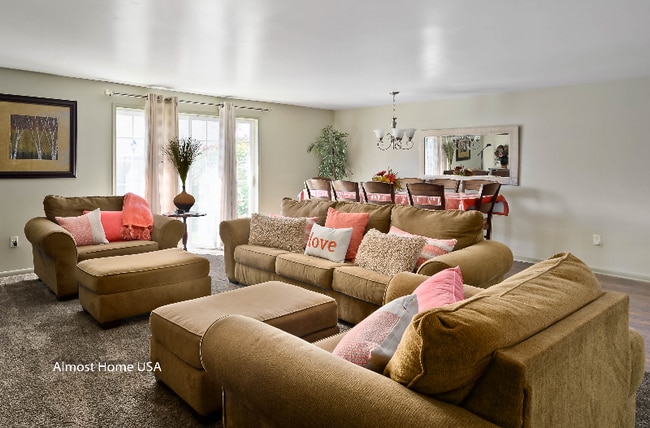 Photo - 1250 E 3545 S House