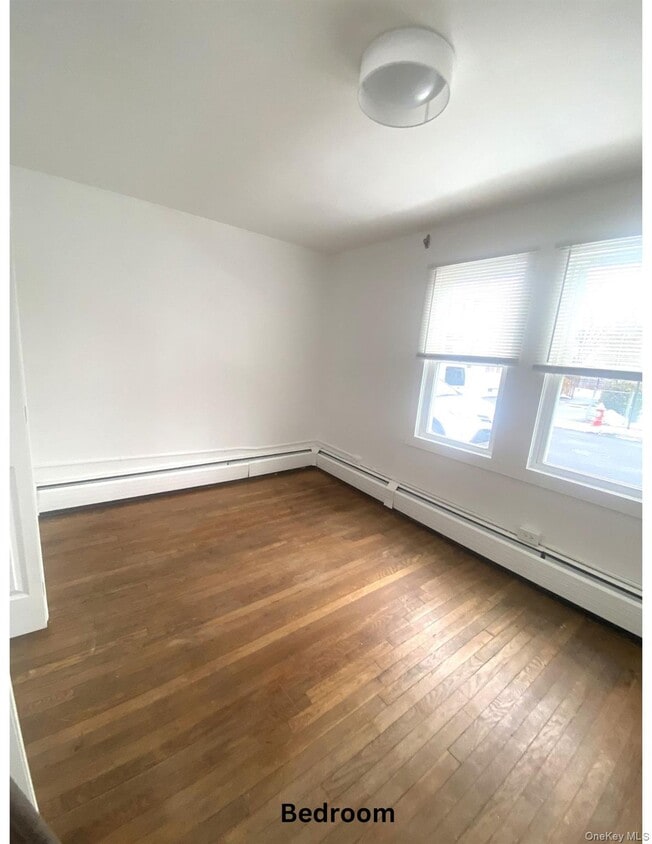 Primary Photo - 75 N Chestnut St