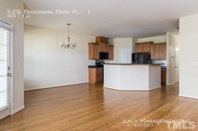 Building Photo - 529 Panorama Park Pl