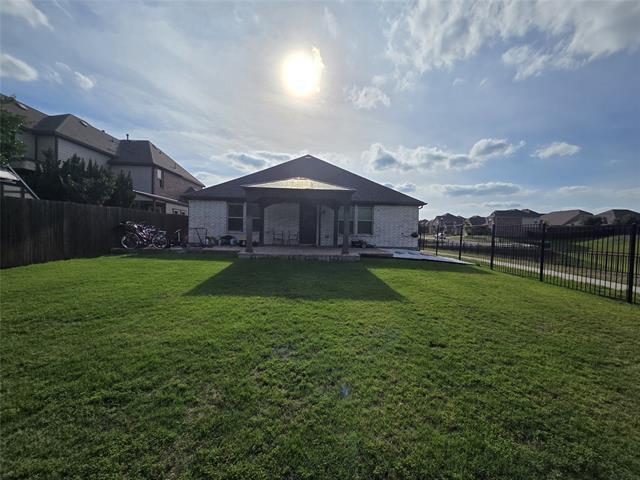Foto del edificio - 1512 Springtree Dr