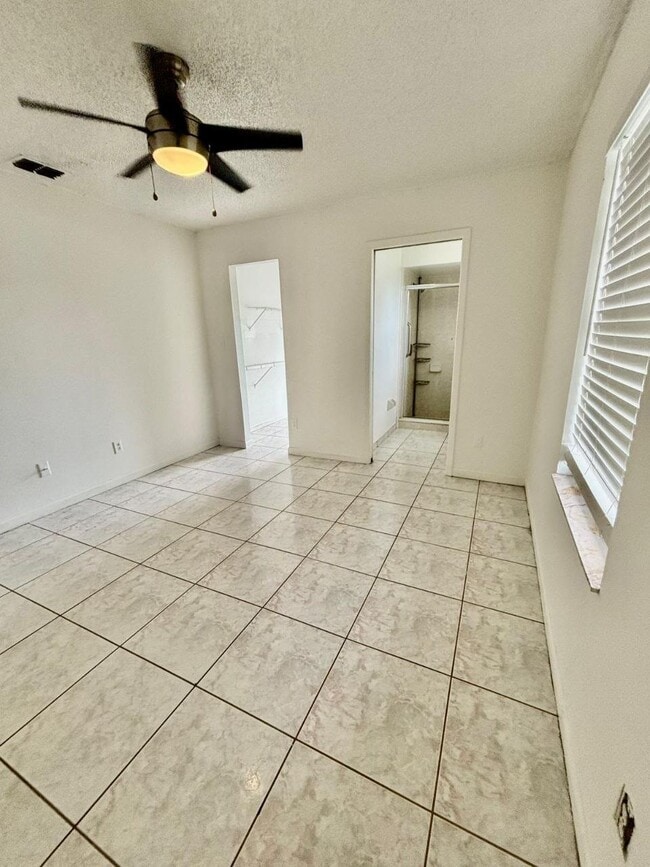 Photo - 5665 Nokomis Cir House