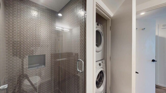 Building Photo - 345 Harrison Ave