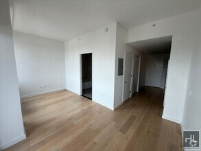Building Photo - NORTHERN BOULEVARD