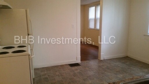 Building Photo - 2356 Carrollton Ave