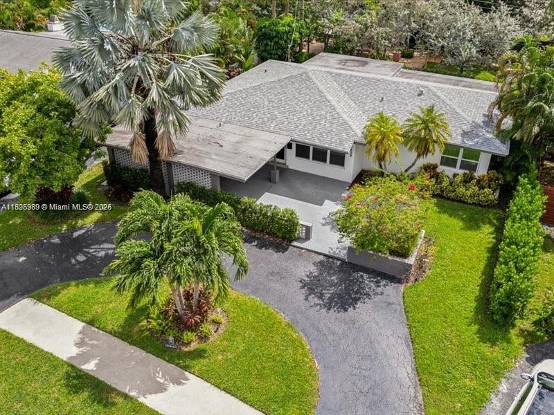 Foto principal - 2932 NW 8th Ave