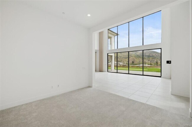 Building Photo - 11854 Hillsborough Ln