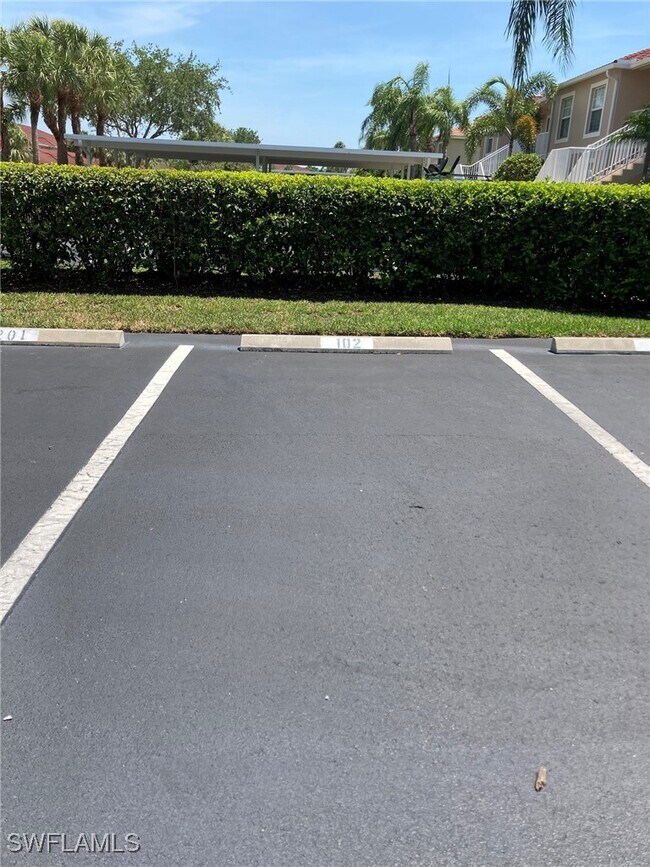 Foto del edificio - 2855 Cypress Trace Cir