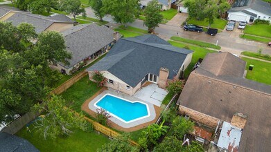 Building Photo - 15507 Sierra Valle Dr