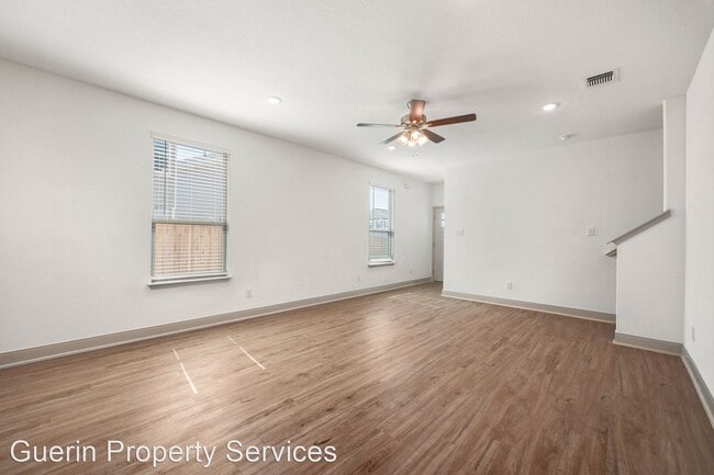 Building Photo - 3 br, 2.5 bath House - 7518 Gramercy Way U...