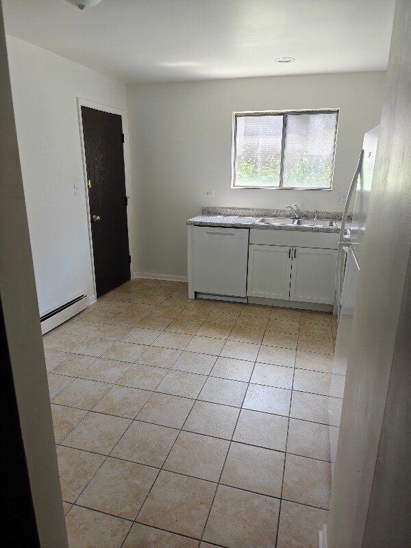 Foto del edificio - 2216 W Nichols Rd