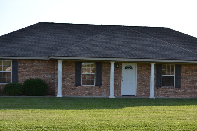 Building Photo - 156 Williams Way