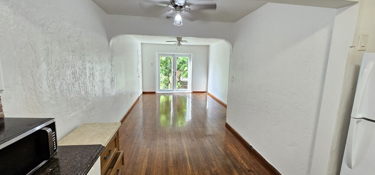 Foto principal - 1820 Roosevelt St