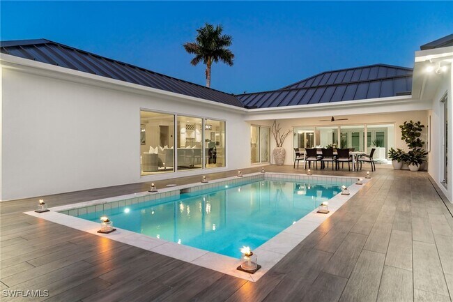 Foto del edificio - 3737 Crayton Rd