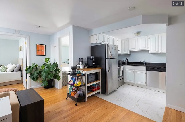 Building Photo - 163 F St