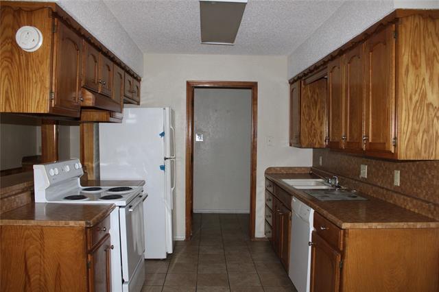 Foto del edificio - 613 NW Renfro St