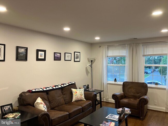 Foto del edificio - 4416 34th St S