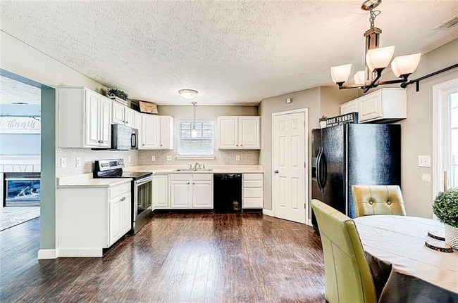 Building Photo - 16677 Greensboro Dr