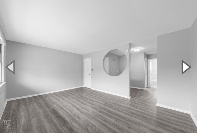 Building Photo - 2600 S 59th Ave