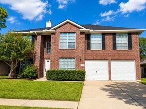 Building Photo - 22522 Holly Lake Dr