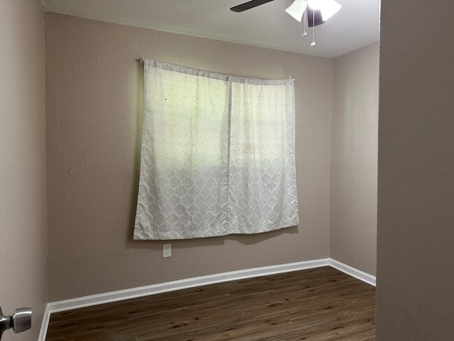 Foto del edificio - 3 Bedroom 2 Bath House