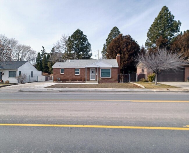 Building Photo - 485 N 100 E