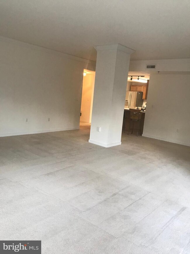 Building Photo - 602 McKinsey Park Dr