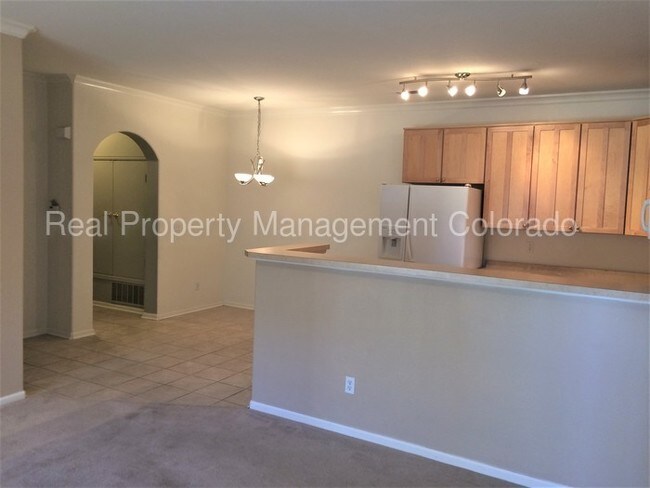 Foto del edificio - 8200 E 8th Ave