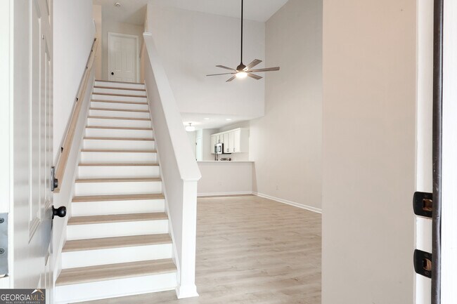 Foto del edificio - 3063 Broadleaf Trail Rd