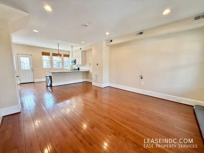 Foto del edificio - 159 V St NE