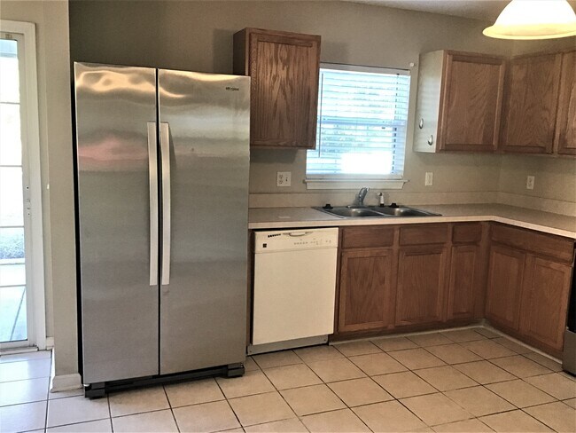 Foto del edificio - 29 Hidden Lakes Ln