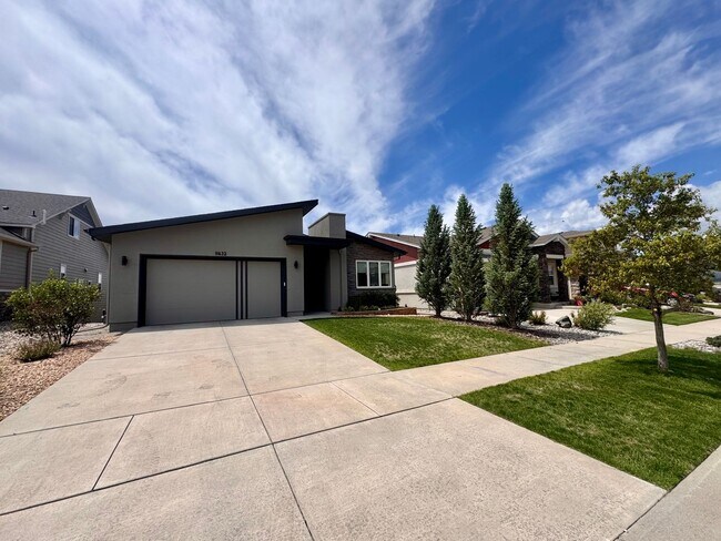 Building Photo - LUXURY 4 Bedroom home in NORTHGATE with Mountain Views