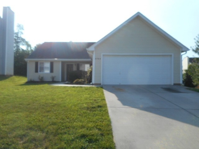 Primary Photo - 5704 Waterpoint Drive