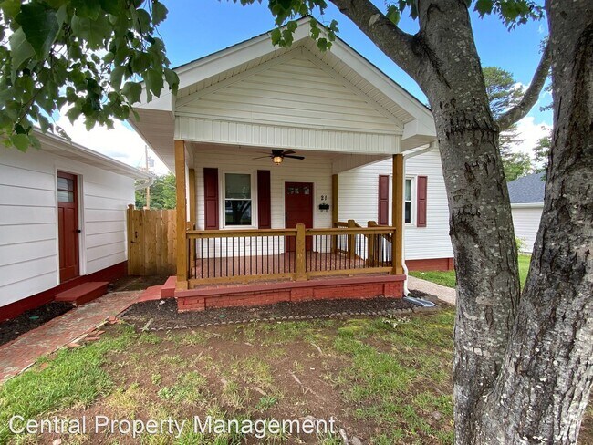 Foto del edificio - 3 br, 2 bath House - 21 Meadow Street