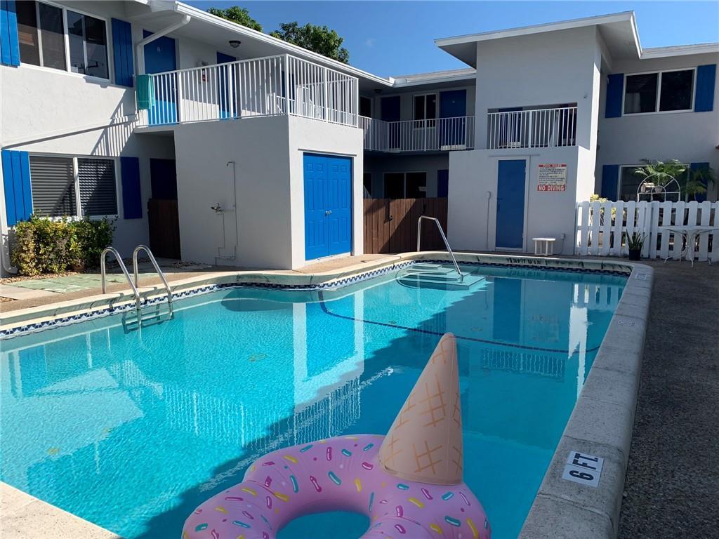 Foto principal - 1417 NE 26th Dr