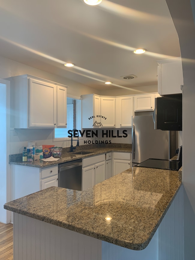 Building Photo - 1007 Kinney St