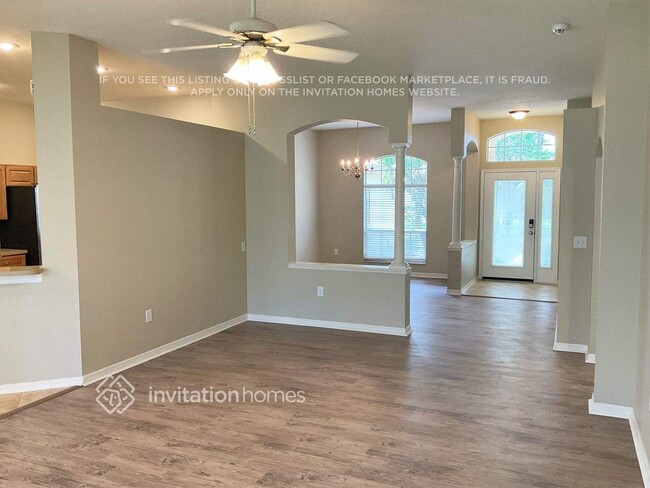Building Photo - 9417 Hunters Pond Dr