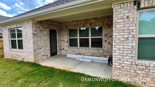 Building Photo - 531 Vista Pointe Dr