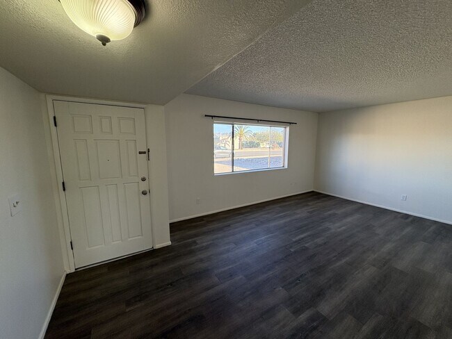 Foto del edificio - East Side Home for Rent