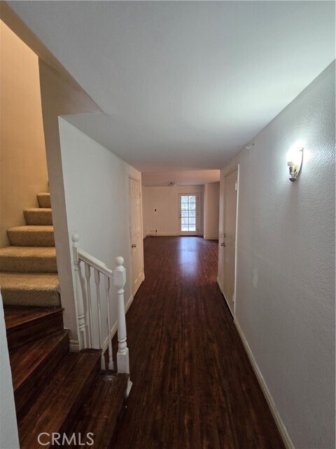 Foto del edificio - 509 N Sierra Vista St