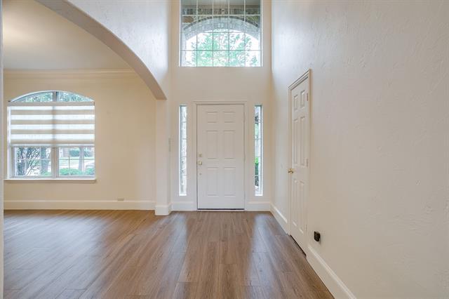 Building Photo - 4965 Grinstein Dr