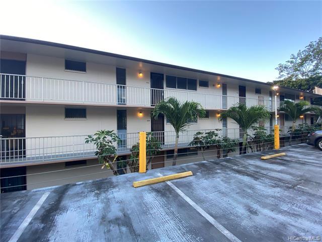 Building Photo - 9555 Waikalani Dr