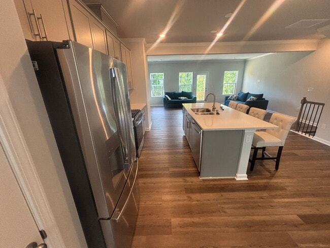 Building Photo - Room in Townhome on Poe Farm Ave